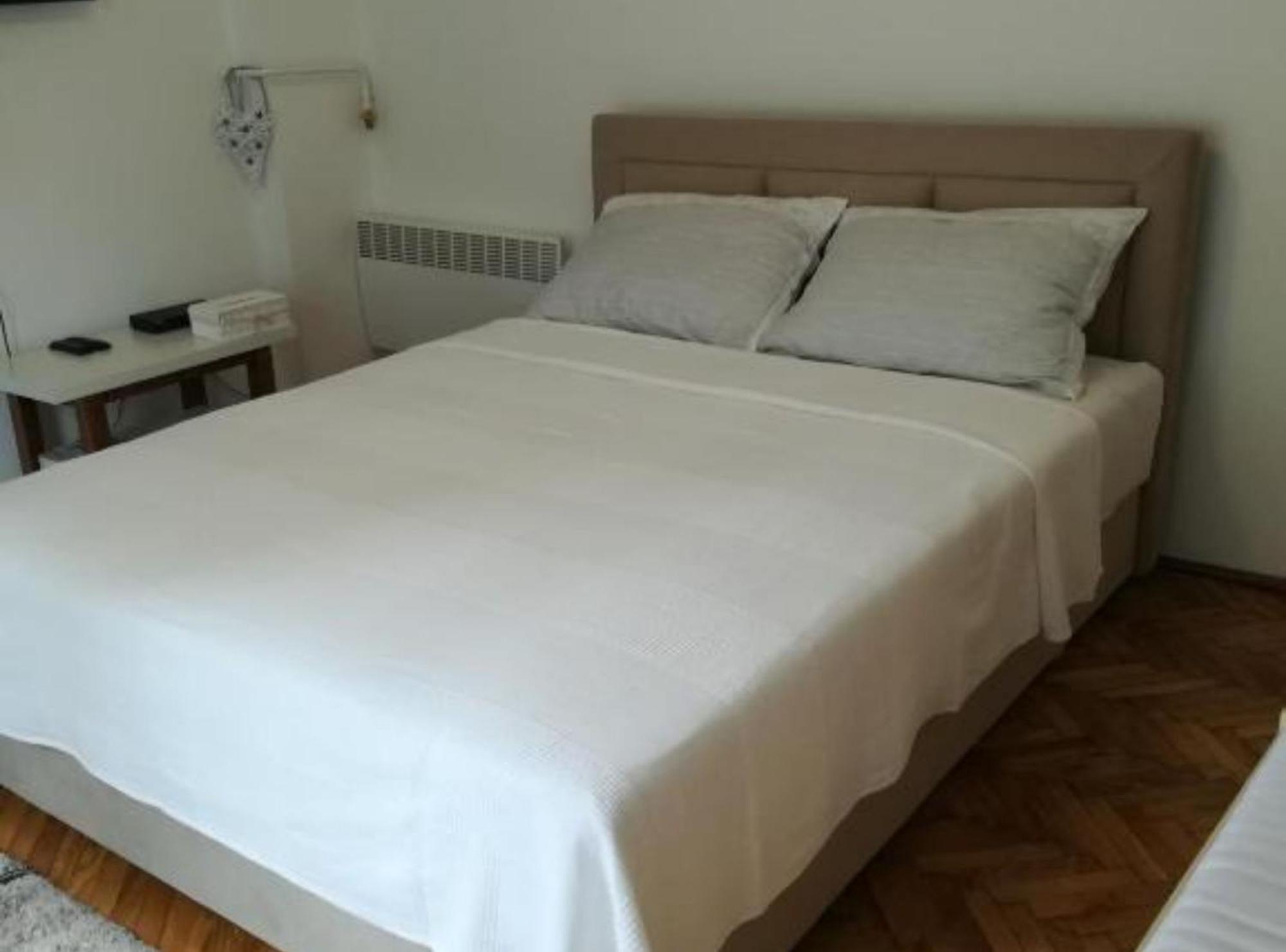 Apartman Olymp Osijek-Garaza מראה חיצוני תמונה